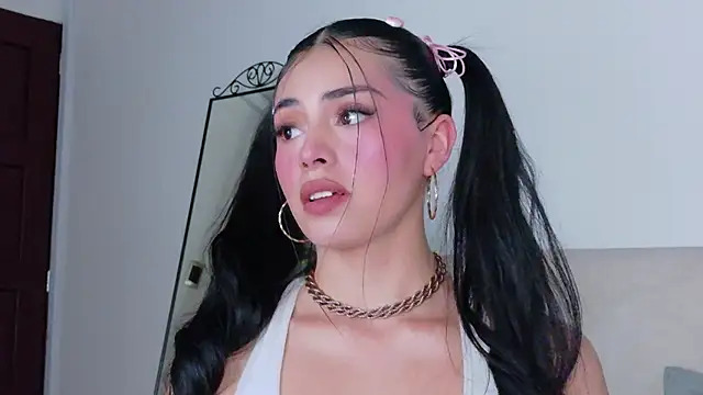 SaritaBratz online show from 01.14.26