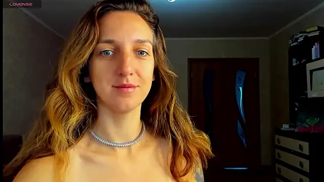 desired zzoya online show from 09.21.25