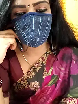 Snapshot of ashmitha chatting on 09.28.25 ashmitha online show from 09.28.25