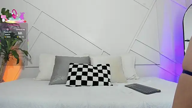 alanarouge online show from 10.10.25