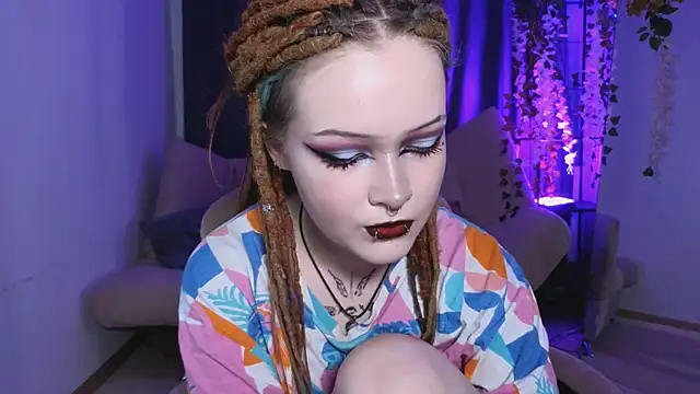 NicoleFlloret online show from 03.05.25