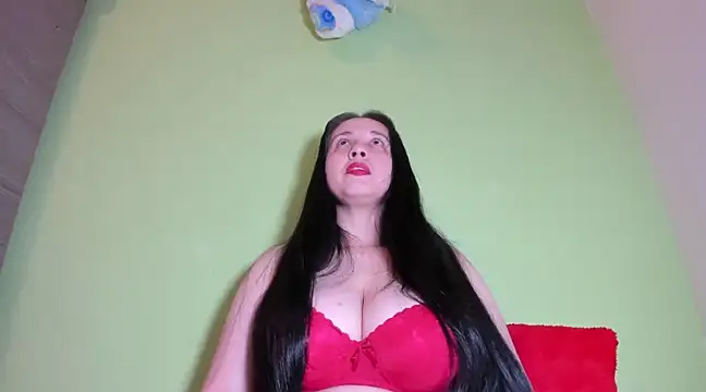 Snapshot of hot-nikol chatting on 03.14.25 hot-nikol online show from 03.14.25