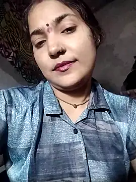 Snapshot of Maidangirl chatting on 10.09.25 Maidangirl online show from 10.09.25