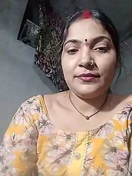 Snapshot of Maidangirl chatting on 10.11.25 Maidangirl online show from 10.11.25