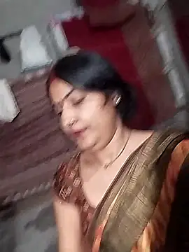 Snapshot of Maidangirl chatting on 10.26.25 Maidangirl online show from 10.26.25