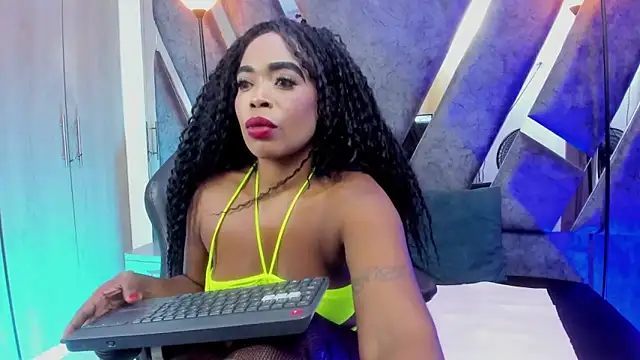 CandyMartinez  online show from 10.13.25