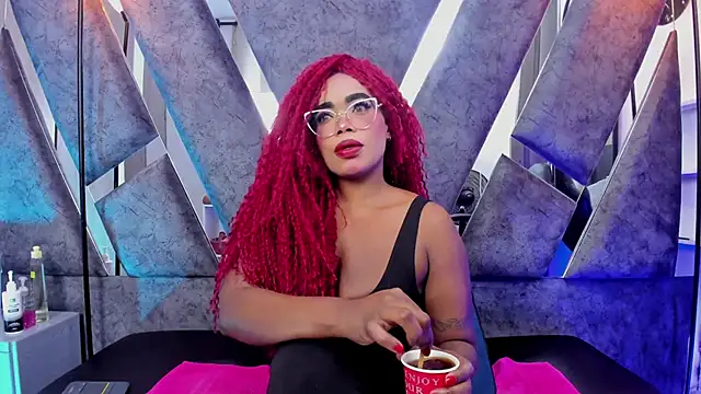 CandyMartinez  online show from 01.15.26