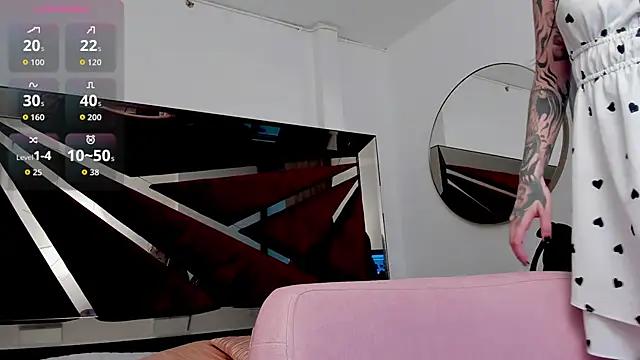 SaskiaGrendel online show from 03.24.26