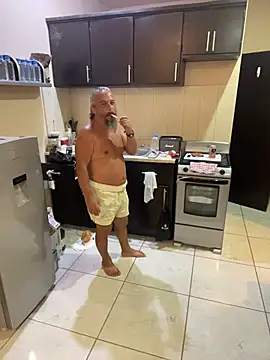 Snapshot of Sollhmaarh chatting on 03.29.26 Sollhmaarh online show from 03.29.26