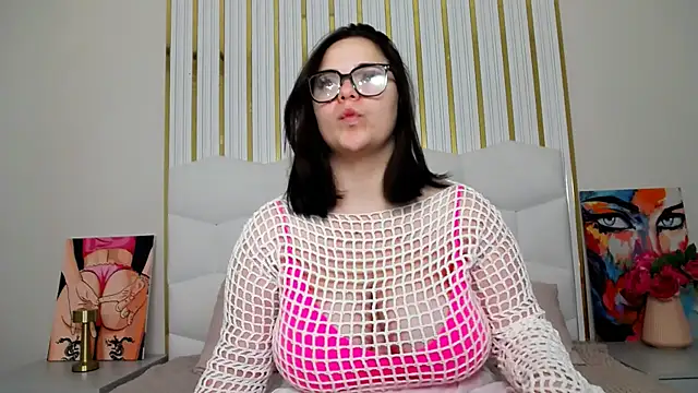 Eliss Shyyo online show from 09.24.25