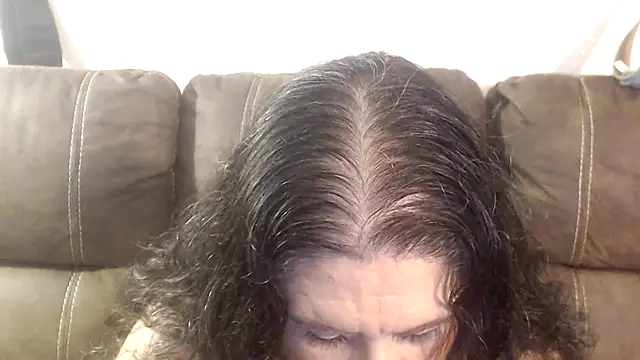 Snapshot of Dreaming_Of_Blue chatting on 11.02.25 Dreaming Of Blue online show from 11.02.25