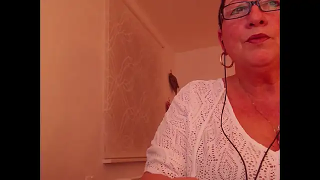 conny99 online show from 02.14.25