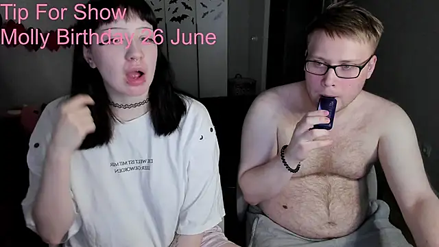 Snapshot of JayMollyy chatting on 05.30.26 JayMollyy online show from 05.30.26