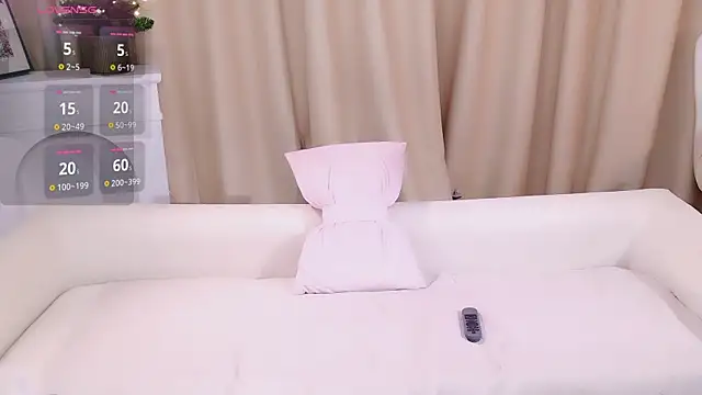 honey113 online show from 12.14.25