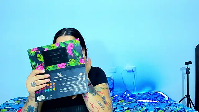 Celestte online show from 03.04.25