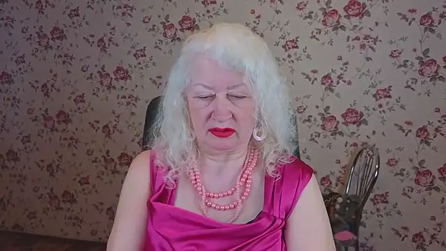 Maya Mayflower online show from 03.26.26