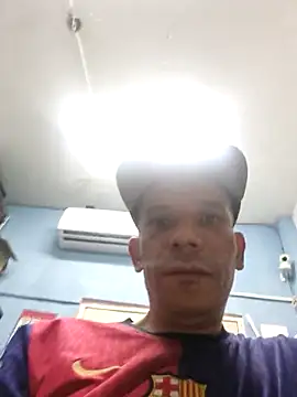 karlossan24 online show from 10.21.25