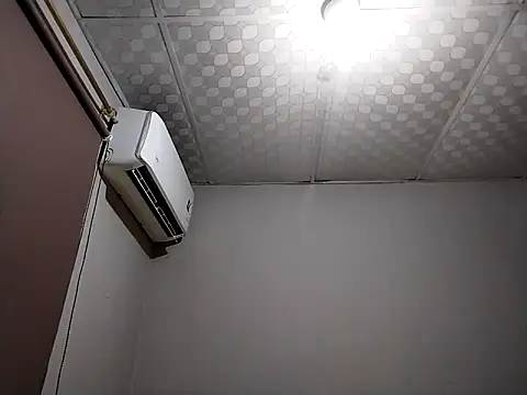 karlossan24 online show from 04.18.26