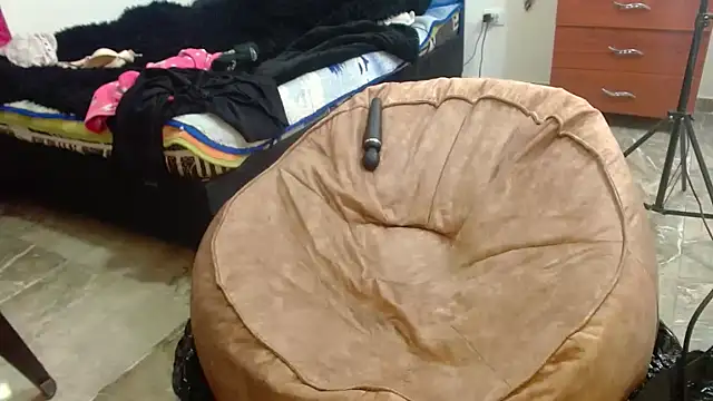 KratosAfroditacs online show from 09.27.25