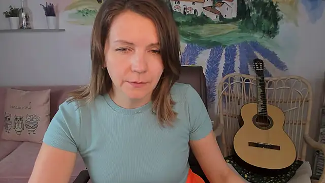 Snapshot of NicoleHitman chatting on 03.03.25 NicoleHitman online show from 03.03.25