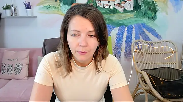 Snapshot of NicoleHitman chatting on 03.04.25 NicoleHitman online show from 03.04.25