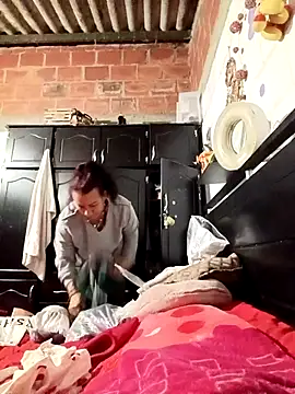 Antonela45 online show from 10.25.25