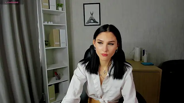 Erika Flame online show from 03.19.25