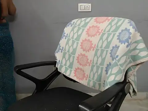 Snapshot of Surjeet_Kaur chatting on 09.12.25 Surjeet Kaur online show from 09.12.25