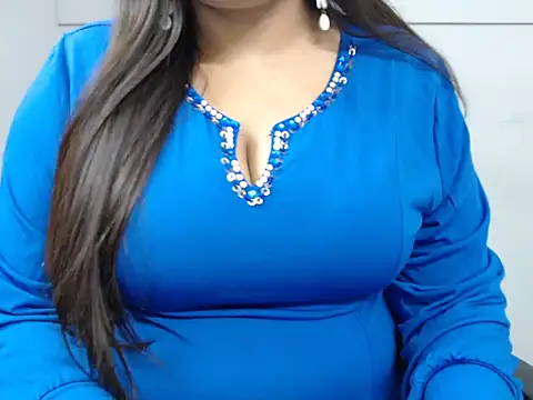 Snapshot of Surjeet_Kaur chatting on 11.17.25 Surjeet Kaur online show from 11.17.25