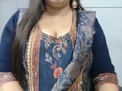 Snapshot of Surjeet_Kaur chatting on 12.15.25 Surjeet Kaur online show from 12.15.25