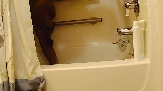 BadazzRXL online show from 12.21.25