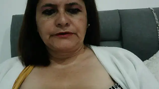 Snapshot of BiancaSteel chatting on 02.16.26 BiancaSteel online show from 02.16.26