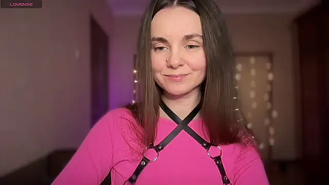 lanaloulou online show from 04.22.26