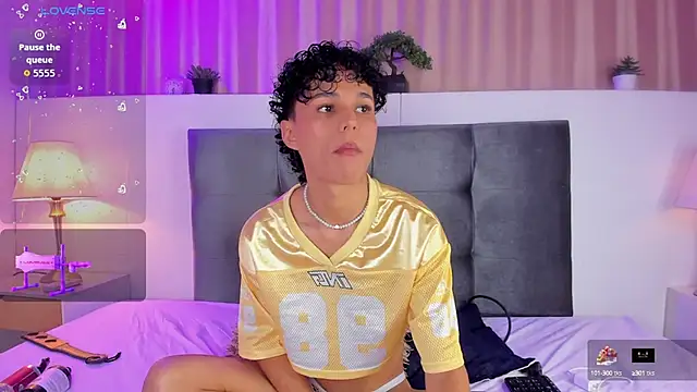 Snapshot of Kai_riptide chatting on 09.27.25 Kai riptide online show from 09.27.25