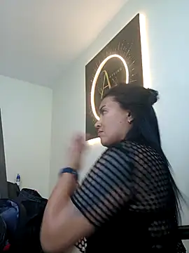 Snapshot of Ariana_Rodriguez chatting on 04.19.26 Ariana Rodriguez online show from 04.19.26