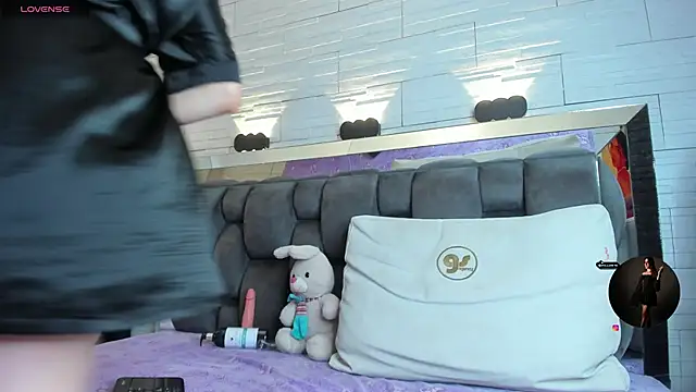 jade heartt online show from 11.21.25