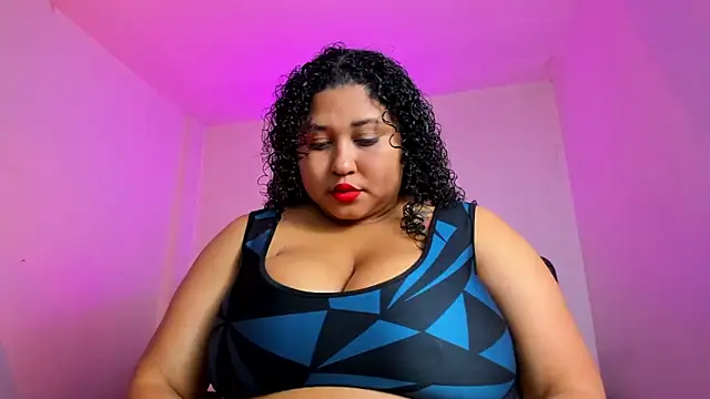 Ayliinn  online show from 11.24.25