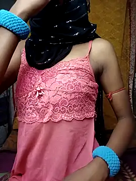 Snapshot of Cutesoma01 chatting on 10.24.25 Cutesoma01 online show from 10.24.25