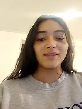 Snapshot of Valen_Person chatting on 10.31.25 Valen Person online show from 10.31.25