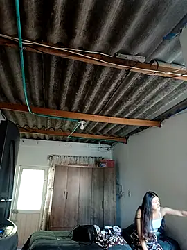 Snapshot of Valen_Person chatting on 11.01.25 Valen Person online show from 11.01.25