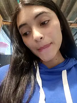 Snapshot of Valen_Person chatting on 11.02.25 Valen Person online show from 11.02.25