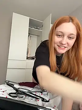 Snapshot of Bonechka chatting on 05.06.26 Bonechka online show from 05.06.26