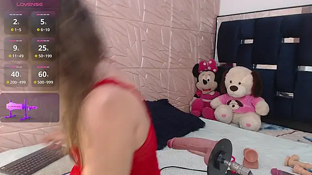 Snapshot of Aleska128 chatting on 10.07.25 Aleska128 online show from 10.07.25