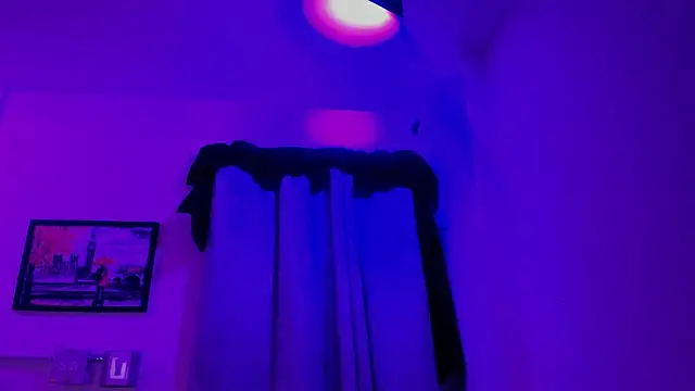 Liz ortega30 online show from 04.21.26