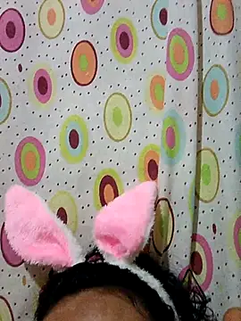 Snapshot of sarayulith chatting on 11.03.25 sarayulith online show from 11.03.25