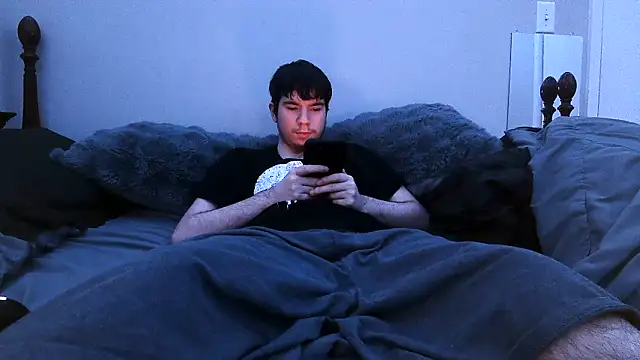 Snapshot of HourManne chatting on 06.20.26 HourManne online show from 06.20.26