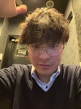 waka3232 online show from 02.13.26