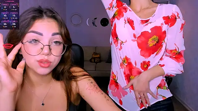 kiki swan online show from 11.12.25