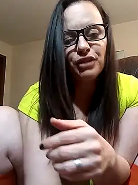 cattlegurl online show from 03.19.25