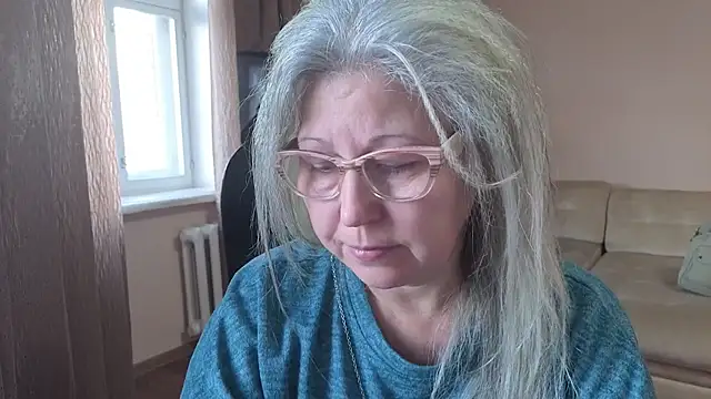 Snapshot of Wane_Witch chatting on 10.19.25 Wane Witch online show from 10.19.25